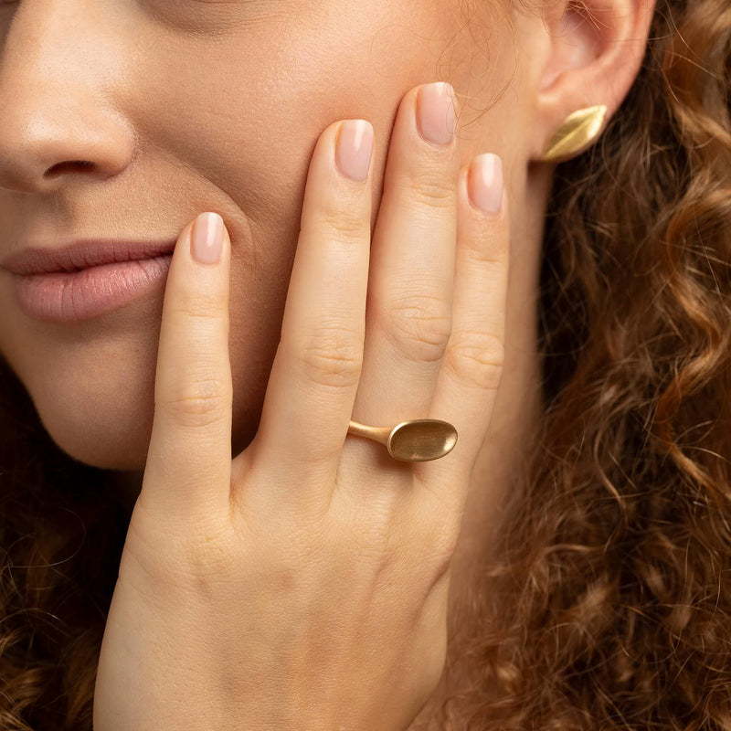Wertvolle Siegelringe, nachhaltig gefertigt – jedes Stück ein Spiegel deiner Persoenlichkeit.