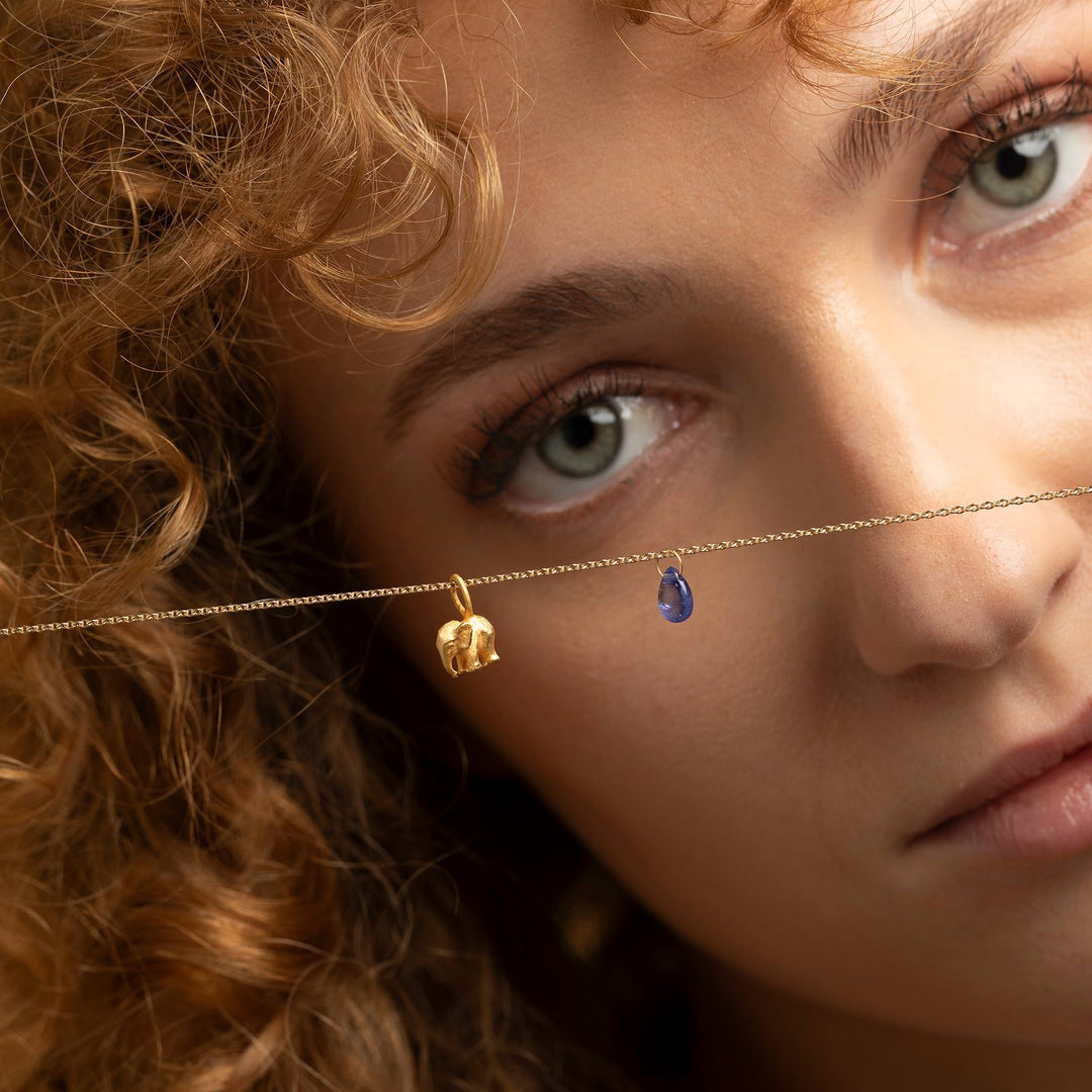 Goldketten mit Geschichte: Unikate, inspiriert von der Natur, gefertigt mit Herz und Hand in Innsbruck.