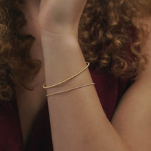 Unsere Schmuckkreationen sind mehr als Accessoires – sie sind Ausdruck von Stil und Emotion. Entdecke bei Goldschmiede Mölk in Innsbruck einzigartige Goldringe, Edelsteinarmbänder und Diamantketten, gefertigt mit Liebe zum Detail.